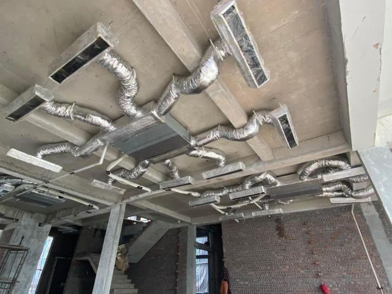 Điều hòa âm trần nối ống gió